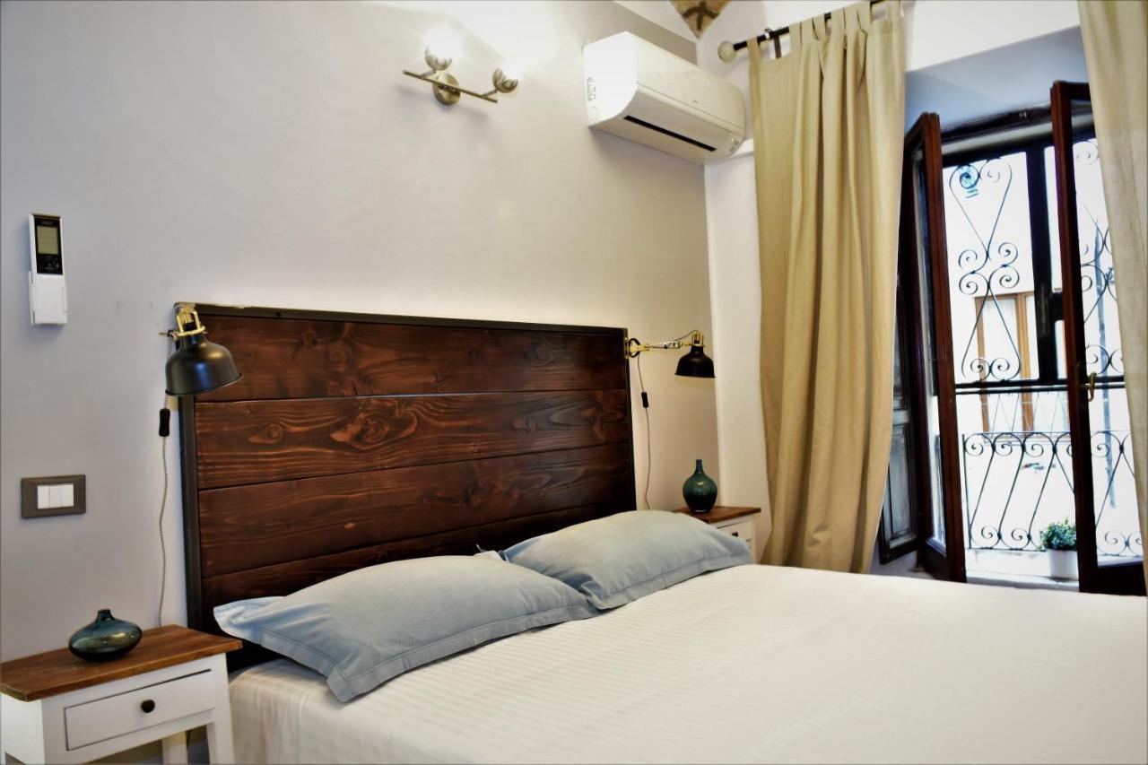 Miriam Apartment Rom